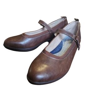 JBU Dawn Brown Mary Jane Women's Shoes Size 8.5M
